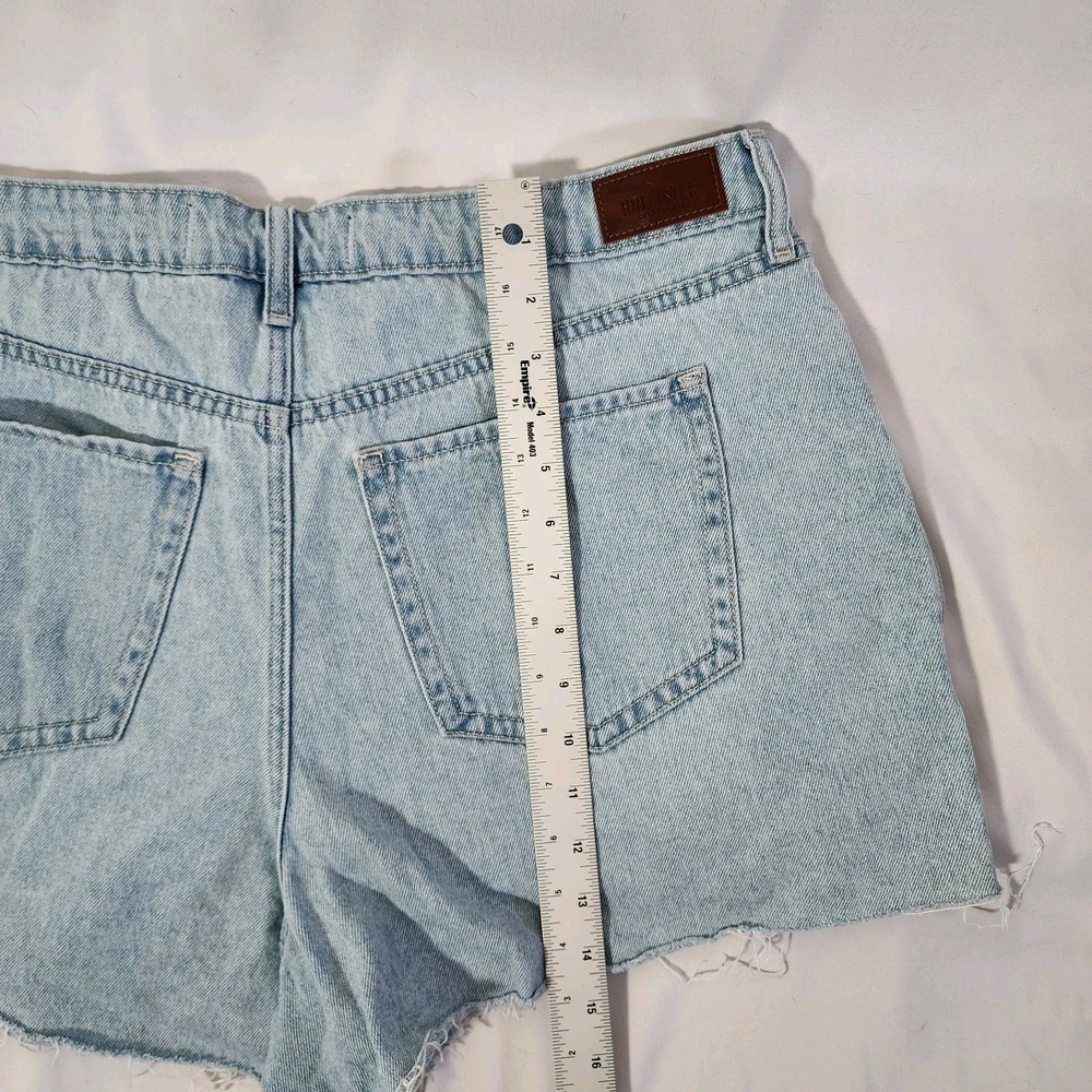 Hollister Ultra High Rise Mom Shorts Size 33 Denim Jean Cut Off Cotton - Picture 4 of 7